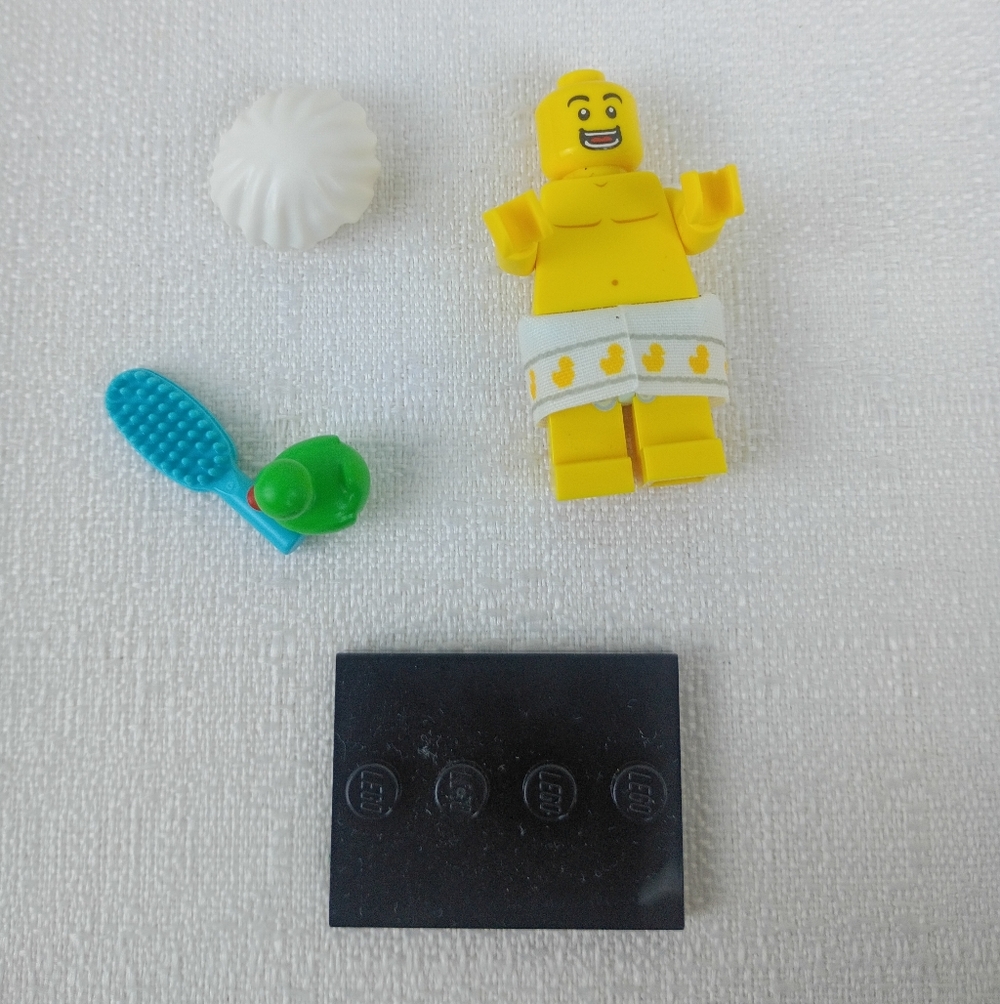 LEGO Series 19 Shower Guy with Duck, Brush, & Cap Minifigure 71025 Bath Time